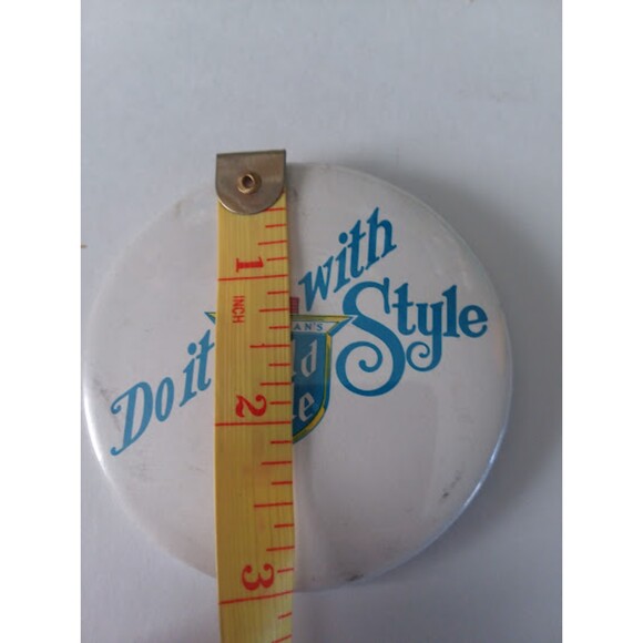 Vintage Button Pinback Pin Do It With Old Style Style Beer Advertisement - Picture 2 of 4